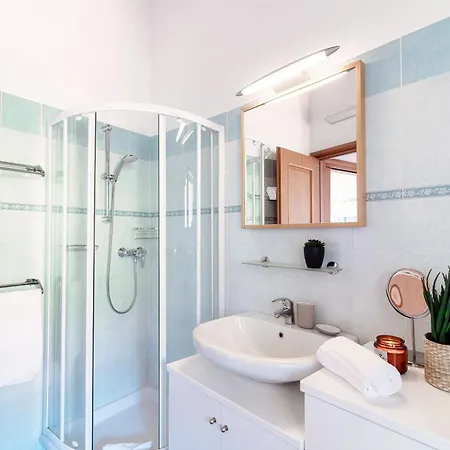 Viviana - By Myhomeincomo Tatil Evi Menaggio