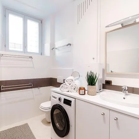 Viviana - By Myhomeincomo * Menaggio